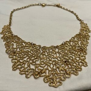 Elegant Gold Necklace